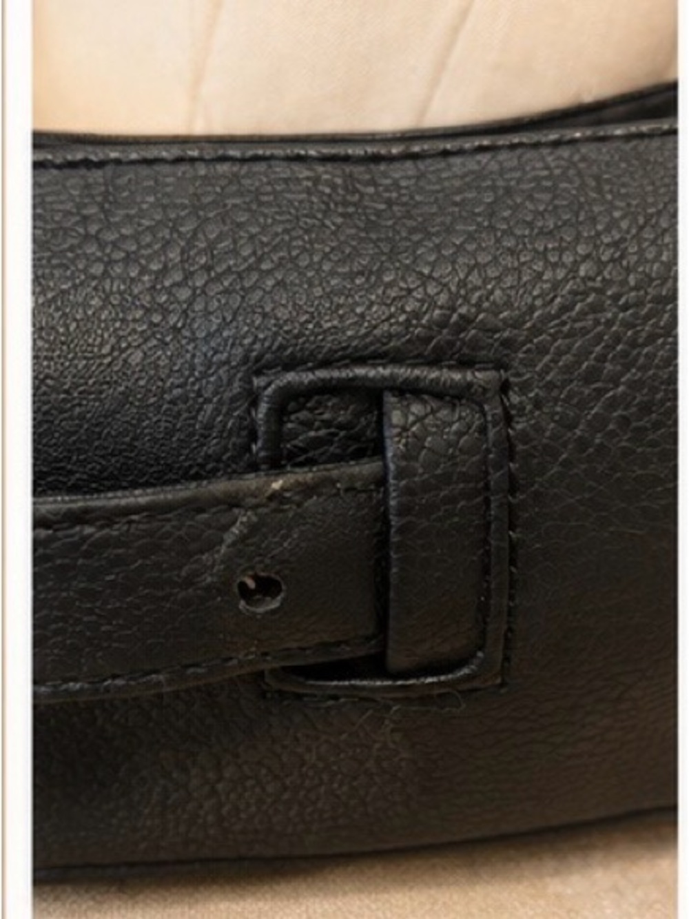 Matt & Nat Black Vegan Leather Messenger / Shoulder Bag - Picture 3 of 5